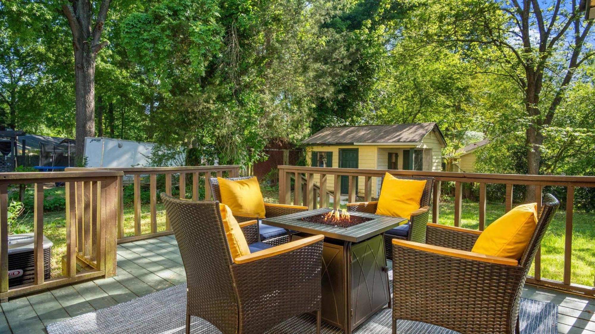Holiday home 4bd Contemporary With Bbq, Game *